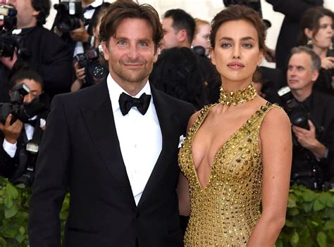 bradley cooper wife